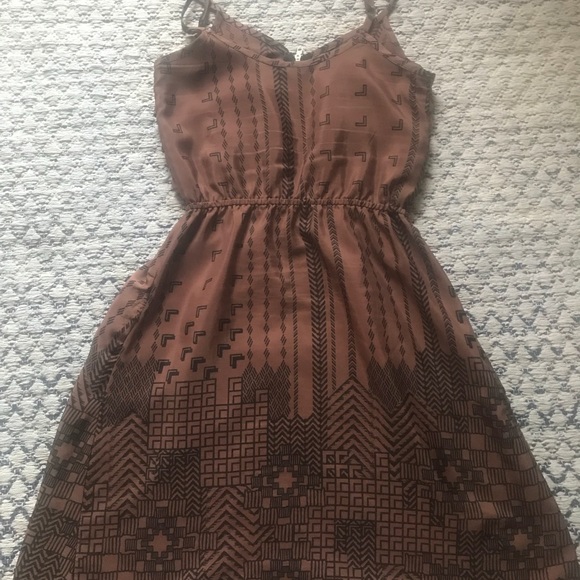 Sundress - Picture 2 of 3